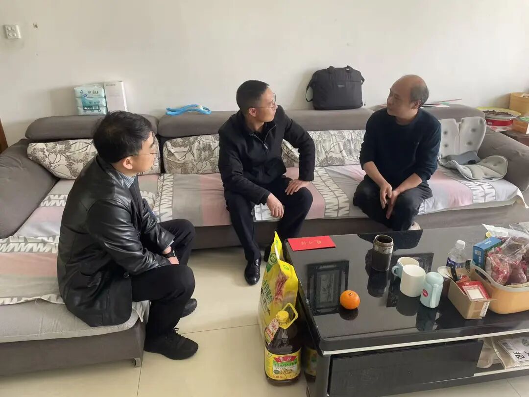 新春送溫暖 關(guān)懷暖人心